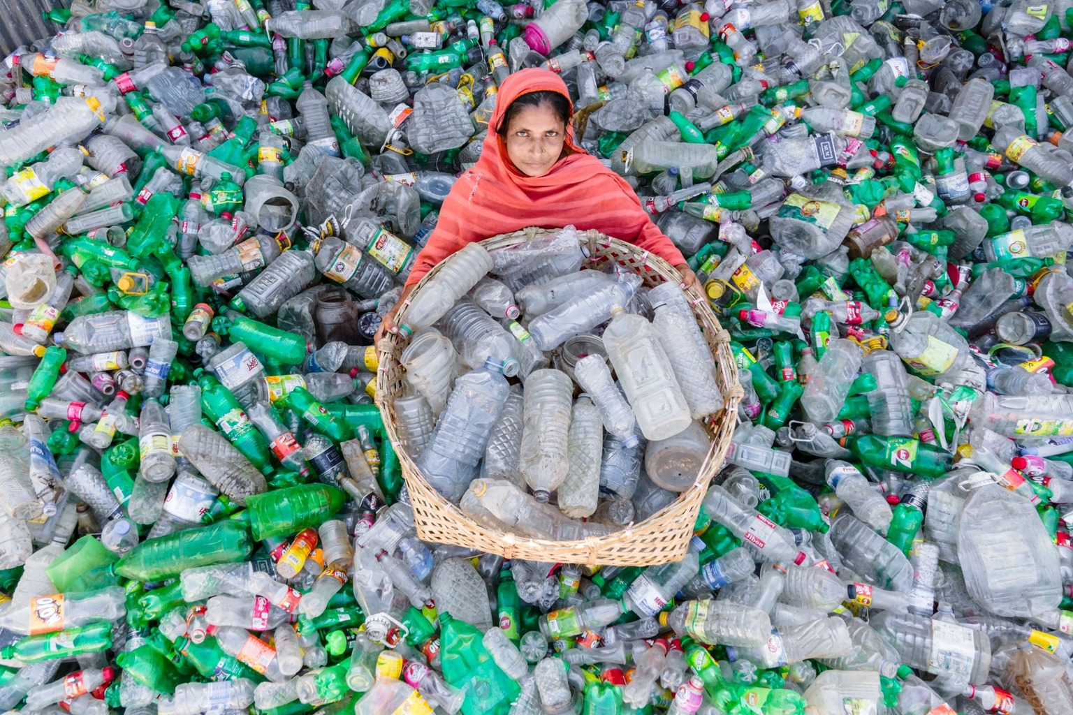 Marcas de óculos e acessórios — Materiais sustentáveis e responsabilidade ambiental
